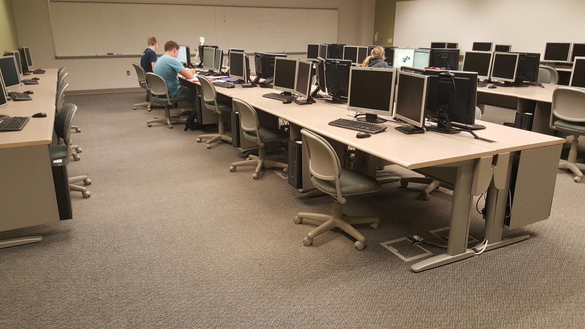 Penn State Behrend Computer Science Computer Labs | Penn State Behrend