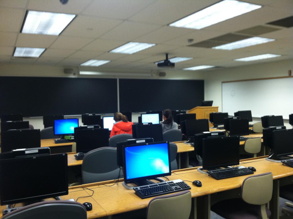 Penn State Behrend Computer Science Computer Labs | Penn State Behrend