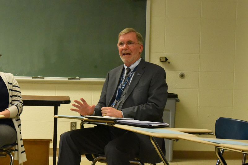 As part of the EDTHP 115A: Competing Rights: Issues in American Education course, Penn State Behrend students hosted a forum with Erie Mayor Joe Schember, pictured here.