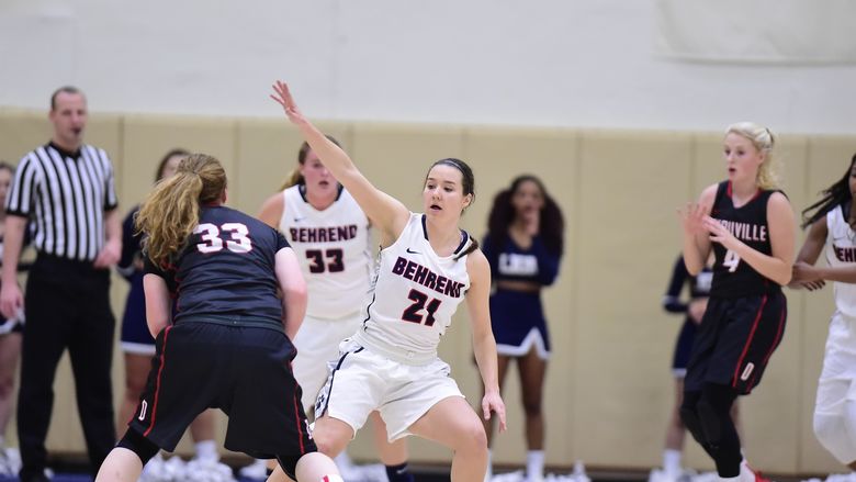 Penn State Behrend basketball player Erika Woll
