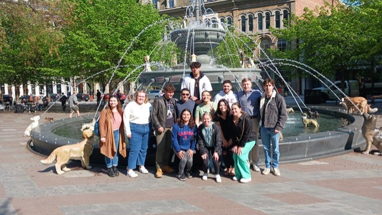 Berczy Park dog fountain