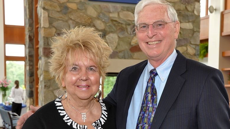 A portrait of Sally and Bob Metzgar, longtime supporters of Penn State Behrend.
