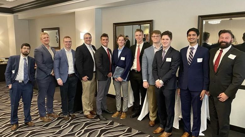 Group of students at CFA Society of Pittsburgh Job Fair