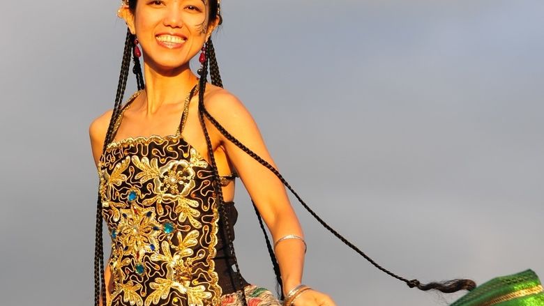 A portrait of a dancer from the Taiwan-based ensemble A Moving Sound.