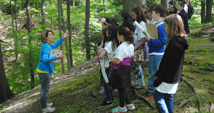 More than 1,700 Fifth Graders Attend 2015 Great Lakes Children's Water Festival