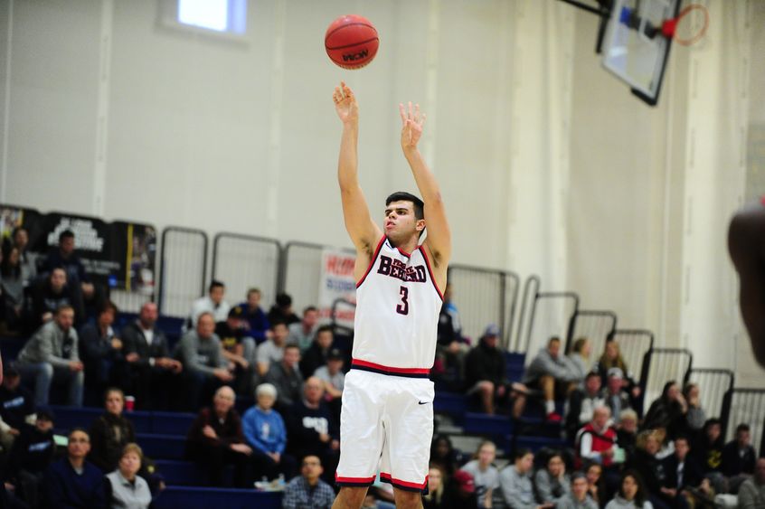 Penn State Behrend basketball player Connor McLaughlin