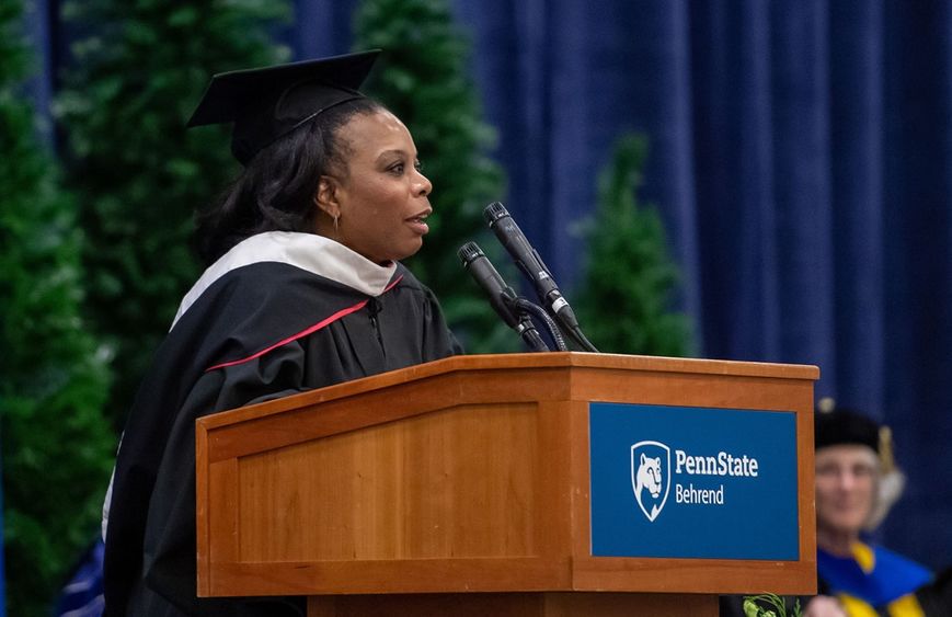 Penn State Behrend alumna Tesha Nesbit speaks during a commencement program.